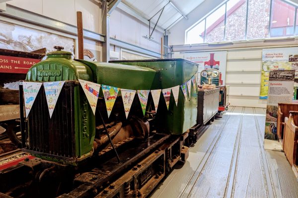 Quarryman sporting the 150th anniversary bunting created for us by Bookwell and Montreal Primary Schools